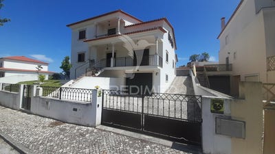 /international/pt/cidade-de-santarem-santarem-santarem-120087706901/