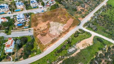 /international/pt/budens-faro-120092805847/