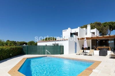 /international/pt/loule-faro-310101389816/