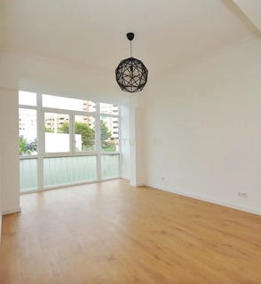 /international/pt/rua-conselheiro-jose-silvestre-ribeiro-lisbon-portugal-carnide-lisbon-310108600656/