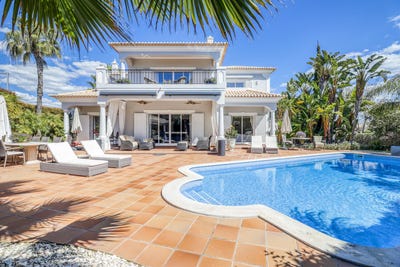 /international/pt/almancil-faro-310100914015/?lang=en