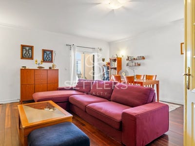 /international/pt/carcavelos-e-parede-lisbon-310101512732/