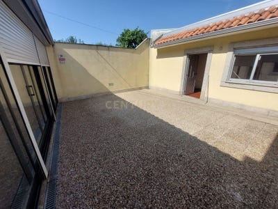 /international/pt/rua-das-flores-fradelos-braga-310097949803/