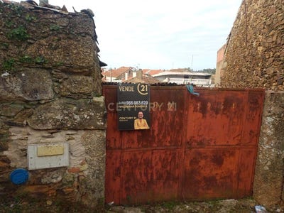 /international/pt/rua-grande-salgueiro-do-campo-castelo-branco-310105230677/