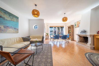 /international/pt/azambuja-lisbon-310102589467/