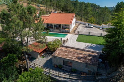 /international/pt/ferreira-do-zezere-santarem-310093890108/