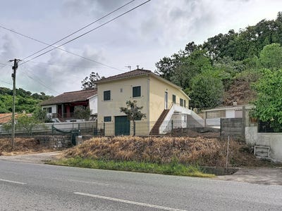 /international/pt/rua-da-gurita-49-covas-de-mendalvo-portugal-alcovas-vila-real-310107360506/?lang=it