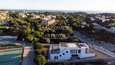 /international/pt/lagoa-e-carvoeiro-faro-120086468657/