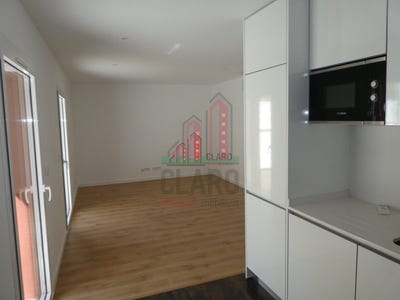 /international/pt/coimbra-lisbon-310103487165/