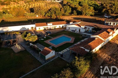 /international/pt/cabeco-de-vide-portalegre-310103802395/