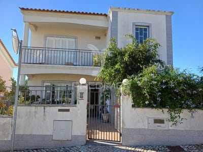 /international/pt/laranjeiro-e-feijo-almada-setubal-municipality-310105057236/