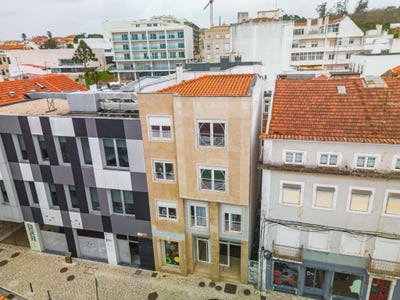 /international/pt/largo-dos-herois-de-naulila-16-caldas-da-rainha-portugal-caldas-da-rainha-nossa-senhora-do-populo-leiria-310105810121/