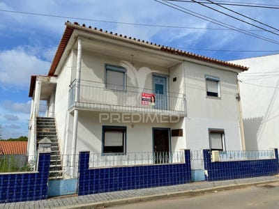 /international/pt/avis-avis-portalegre-120087698975/