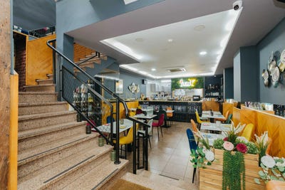/international/pt/rua-dos-fanqueiros-34-a-43-r-c-esq-santa-maria-maior-lisbon-310108518099/