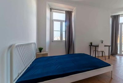 /international/pt/estrada-de-benfica-lisbon-lisbon-310107560880/