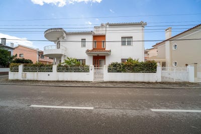 /international/pt/r-dr-francisco-sa-carneiro-15-amora-setubal-municipality-310108086165/