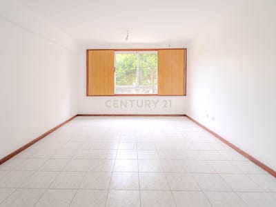 /international/pt/rua-santa-joana-20-baguim-do-monte-portugal-baguim-do-monte-rio-tinto-porto-310108305838/