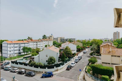 /international/pt/rua-cidade-da-praia-lisbon-portugal-olivais-lisbon-310107966606/?lang=it
