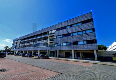 /international/pt/porto-salvo-lisbon-310108894380/