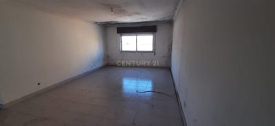 /international/pt/camarate-lisbon-120091678802/