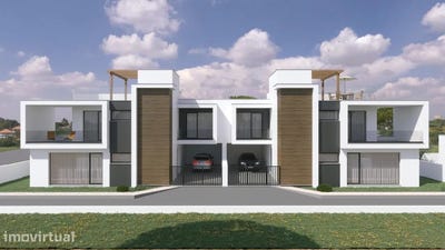 /international/pt/marinha-grande-leiria-310105650216/
