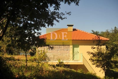 /international/pt/varzea-aliviada-e-folhada-marco-de-canaveses-porto-310100885633/