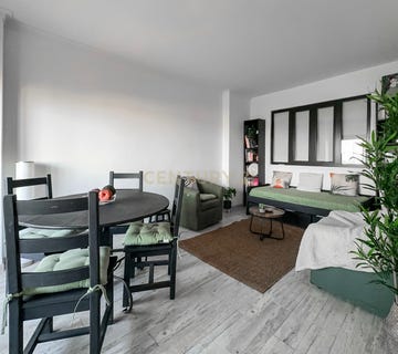 /international/pt/rua-antonio-nobre-15-almada-portugal-almada-setubal-municipality-310103686177/