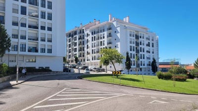 /international/pt/aguas-livres-lisbon-310093888972/