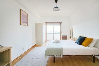 /international/pt/alameda-das-linhas-de-torres-lisbon-lisbon-310097923944/