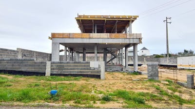 /international/pt/nossa-senhora-do-populo-leiria-310104225015/