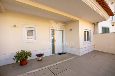 /international/pt/santa-iria-de-azoia-sao-joao-da-talha-e-bobadela-loures-lisbon-310097124521/