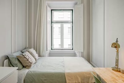 /international/pt/rua-gomes-freire-lisbon-lisbon-310108591359/
