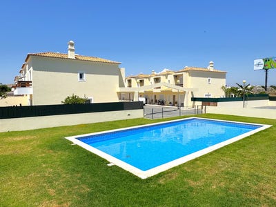 /international/pt/ferreiras-faro-310108954874/