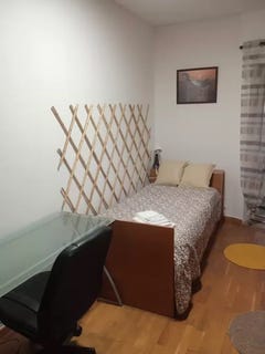 /international/pt/rua-antonio-albino-machado-lisbon-lisbon-310097750469/