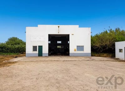 /international/pt/rua-da-carreira-100-atouguia-da-baleia-leiria-310101601173/