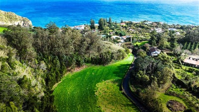 /international/pt/r-da-portela-43-9560-portugal-lagoa-e-carvoeiro-azores-310107521434/
