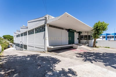 /international/pt/avenida-de-santa-iria-no-10-santa-iria-de-azoia-portugal-santa-iria-de-azoia-lisbon-310108698781/