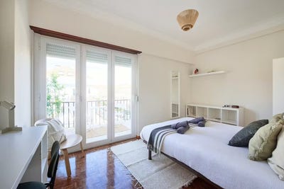 /international/pt/rua-coronel-marques-leitao-lisbon-lisbon-310093928281/