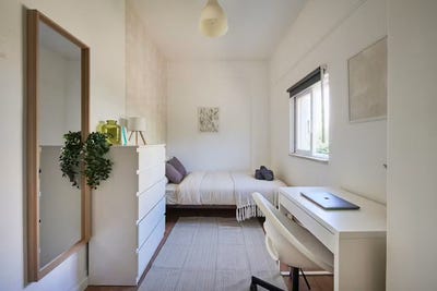 /international/pt/avenida-infante-santo-lisbon-lisbon-310109075095/