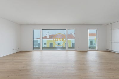 /international/pt/mafra-lisbon-310108158812/