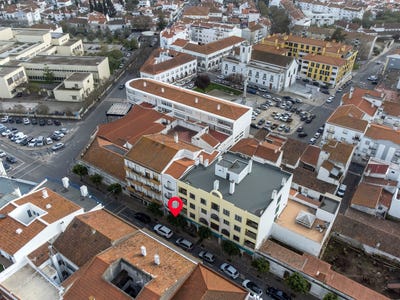 /international/pt/beja-santiago-maior-e-sao-joao-baptista-beja-310106776622/