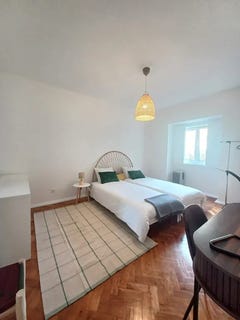 /international/pt/avenida-da-igreja-lisbon-lisbon-310099416743/