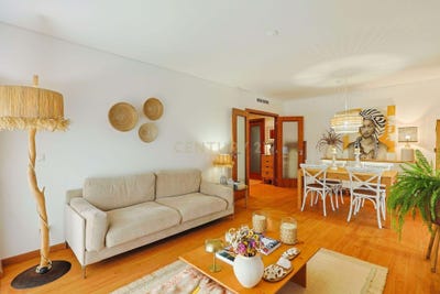 /international/pt/caparica-e-trafaria-setubal-municipality-310100667513/