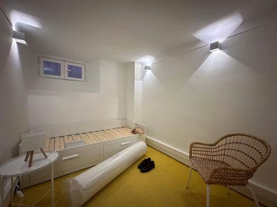 /international/pt/avenida-doutor-magalhaes-lima-lisbon-lisbon-310109077648/