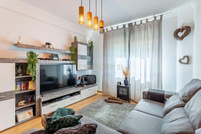 /international/pt/rua-diogo-cao-4-setubal-portugal-setubal-sao-sebastiao-setubal-municipality-310108642513/