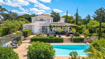 /international/pt/porches-faro-310108087863/
