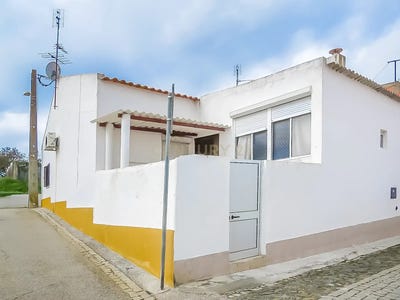 /international/pt/nossa-senhora-das-neves-beja-310101356599/?lang=zh-tw