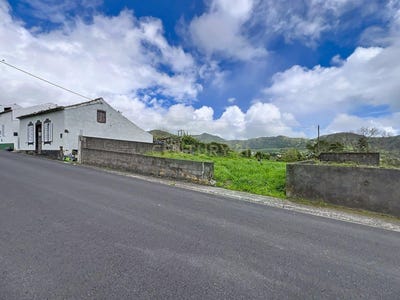 /international/pt/lomba-do-pomar-portugal-ilha-de-sao-miguel-azores-310108373461/