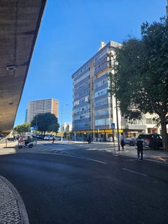 /international/pt/moscavide-e-portela-lisbon-310094916440/