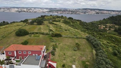 /international/pt/caparica-e-trafaria-setubal-municipality-310106687959/